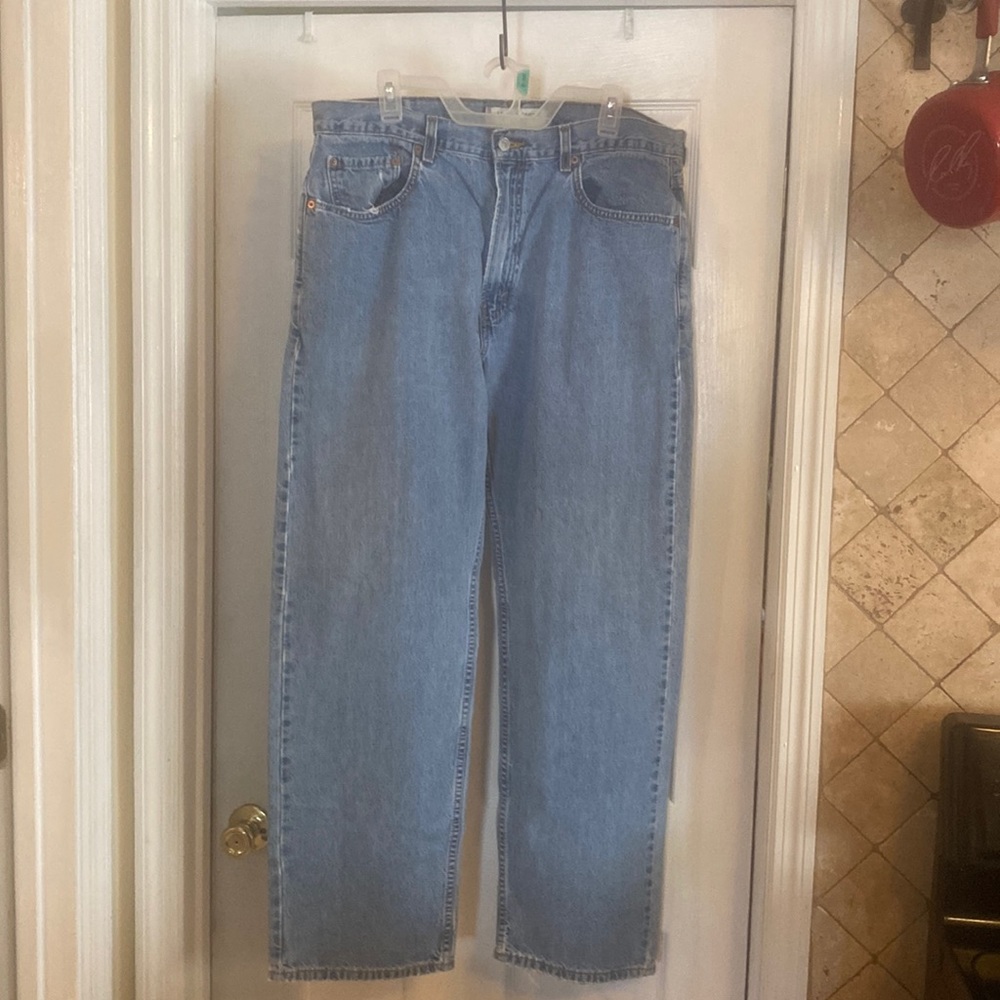 Levi’s loose straight 569 blue jeans, 36x34, 100% Cotton, worn condition